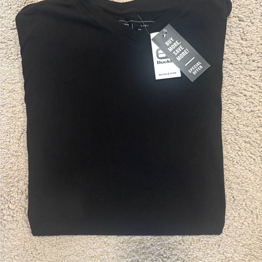 👕 Buckle Black V-Neck cotton Tee 🔥